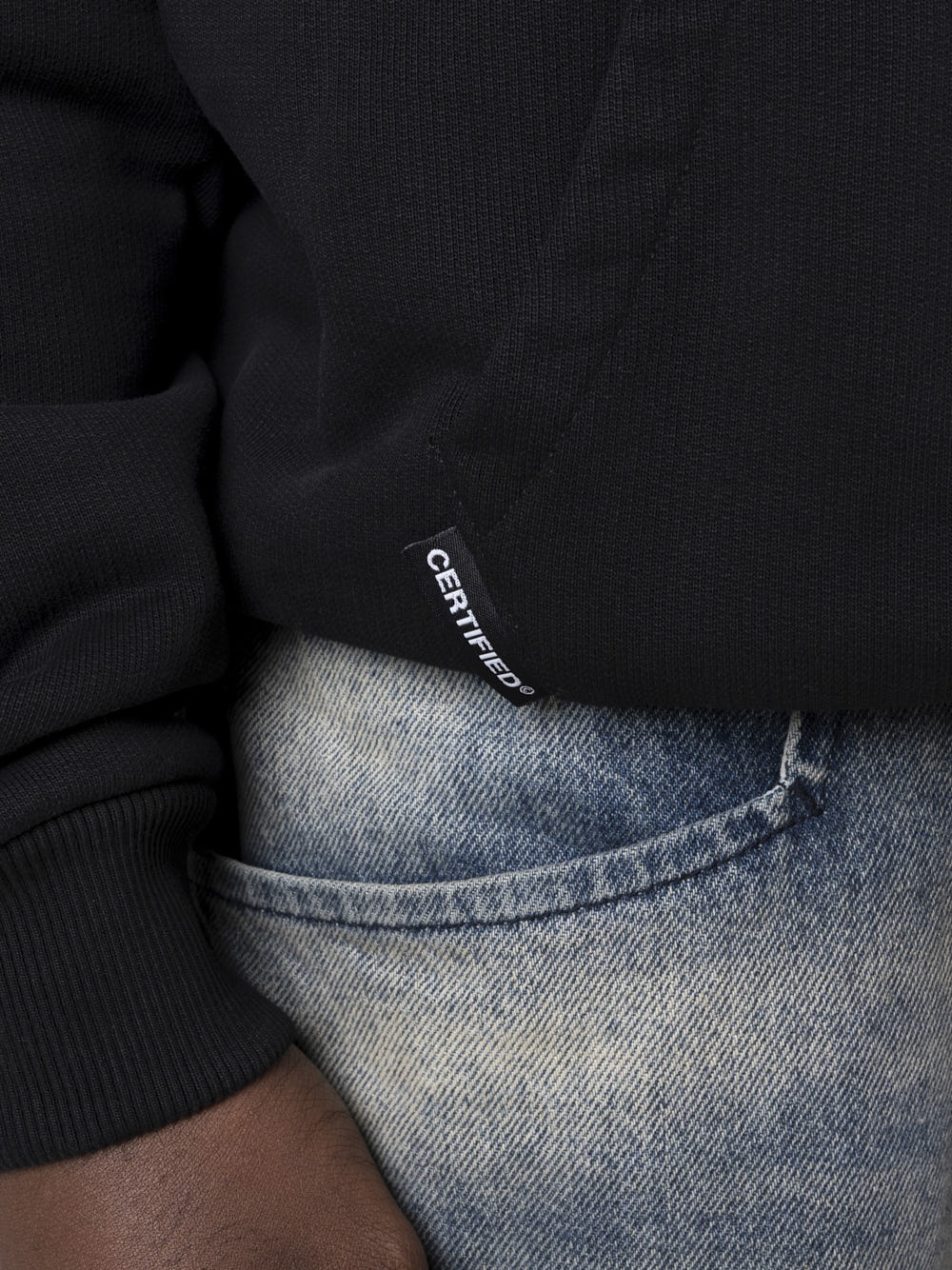IDENTITY HOODIE - BLACK
