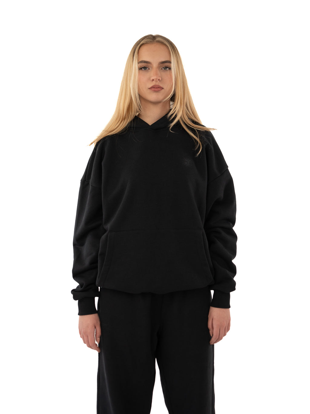 BASIC HOODIE - BLACK