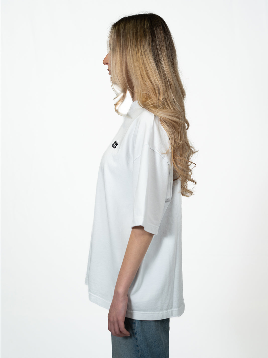 BASIC SHIRT - WHITE